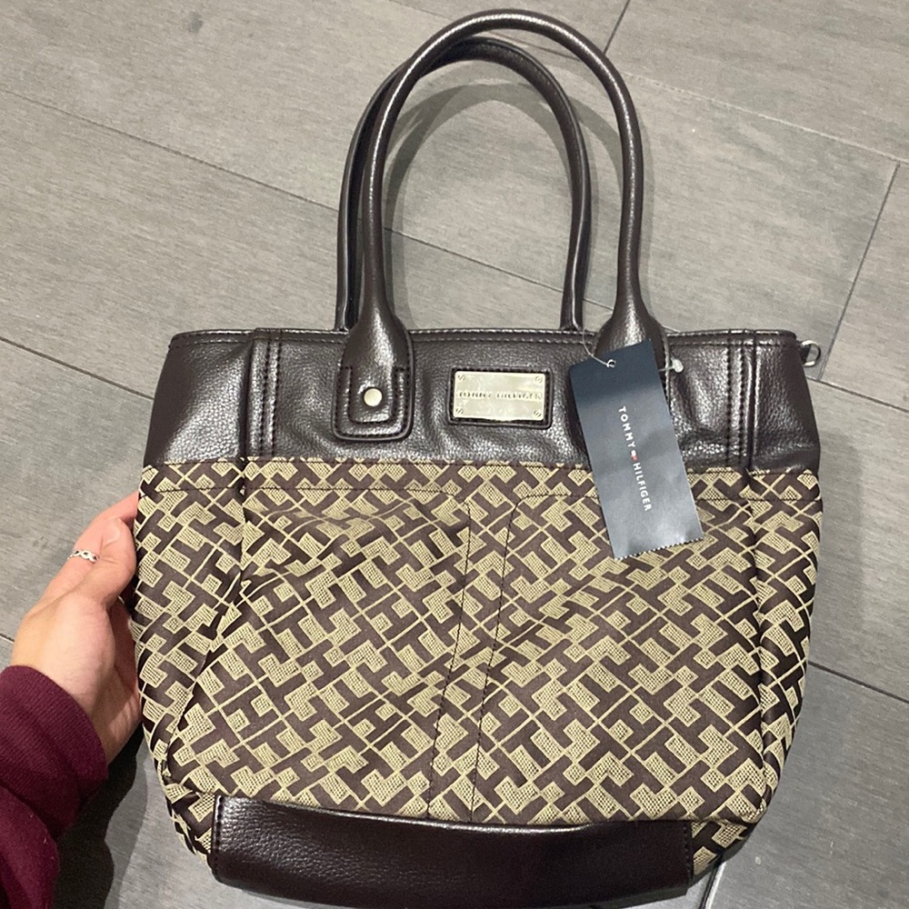 SOLD- Brand New Tommy Hilfiger Bag